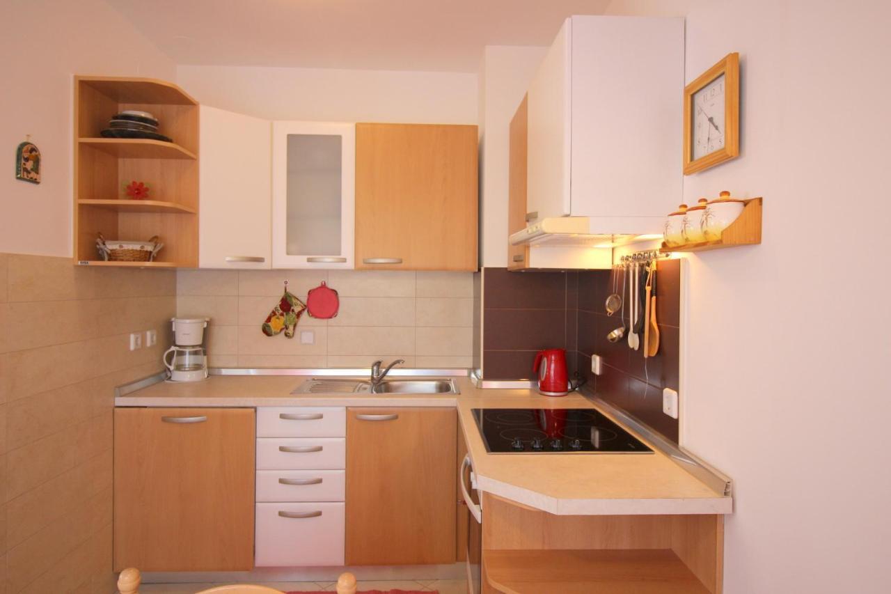 Apartment Vojka In City Center Porec Exterior photo